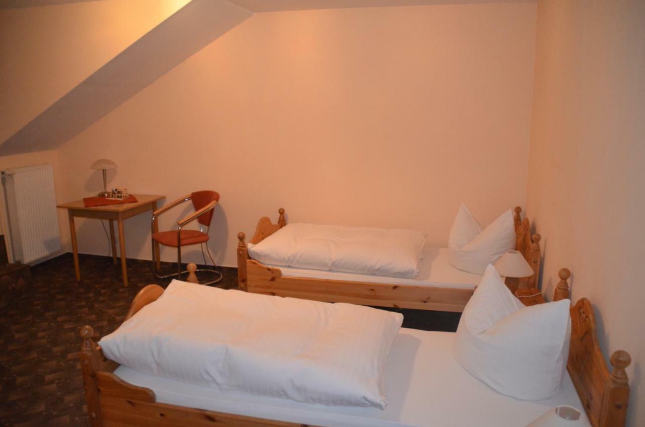 Pension Am Park Woerlitz Bagian luar foto